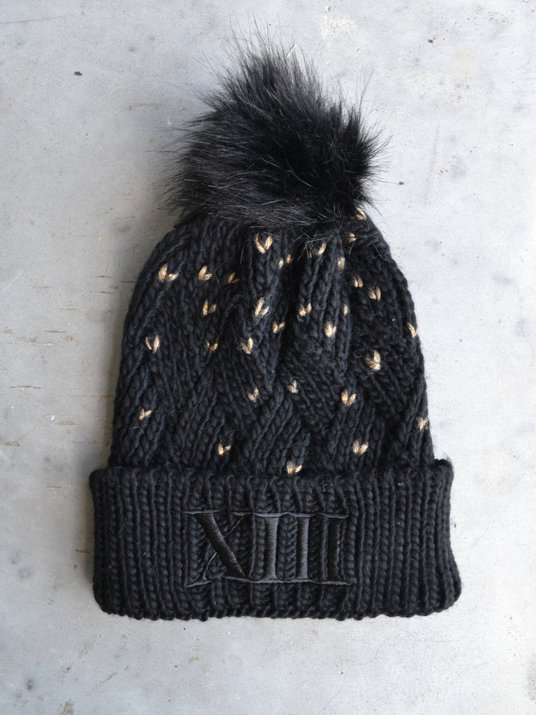 BLACK+GOLD LOGO POM BEANIE